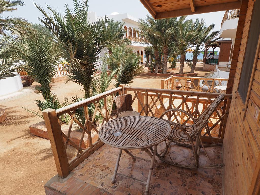 Shams Hotel & Dive Centre Дахаб Экстерьер фото